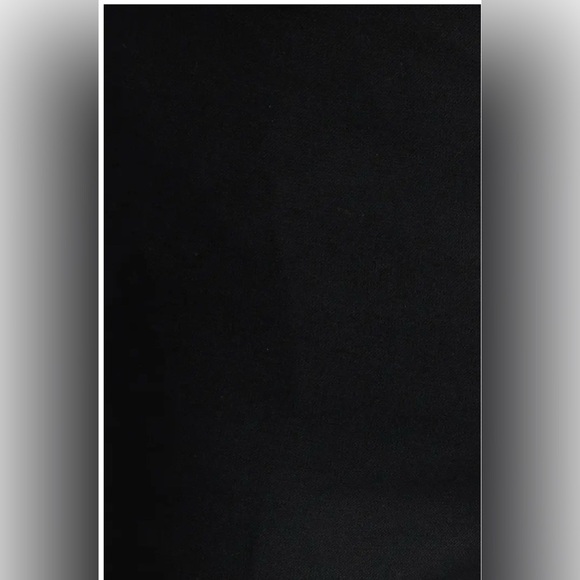 Elegant Black Vest for Formal Events - Picture 5 of 8